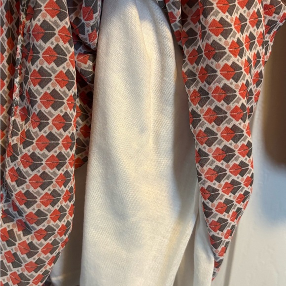 Patterned Long Sleeve Dress - Picture 5 of 8